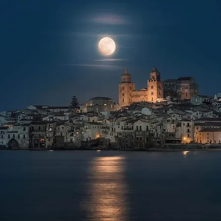 Casa Vicolo Re Lejlighed